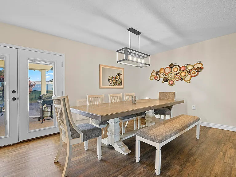1956 E Dunbar Dr — Photo 10