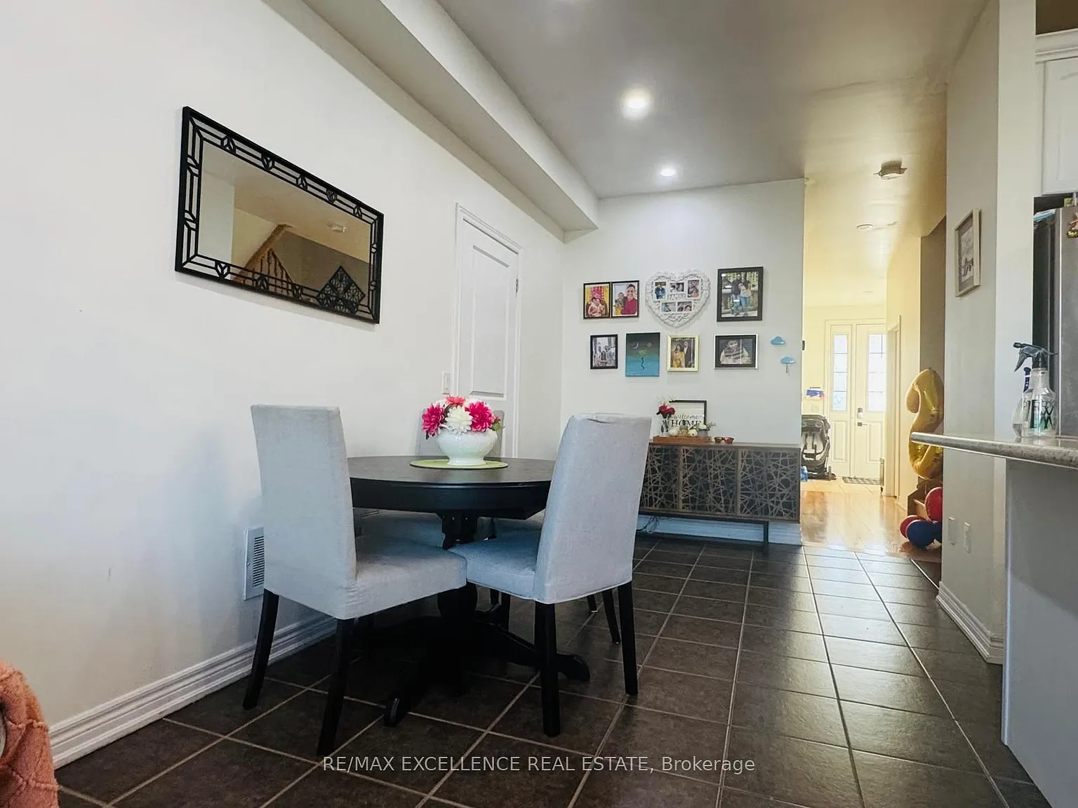 3 bed, $3,200 — Photo 4