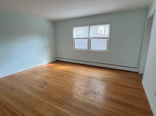 47 Washington Ave N, White Plains, NY 10603