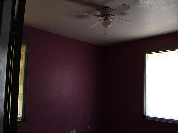 4th image of 361 Christian Ave