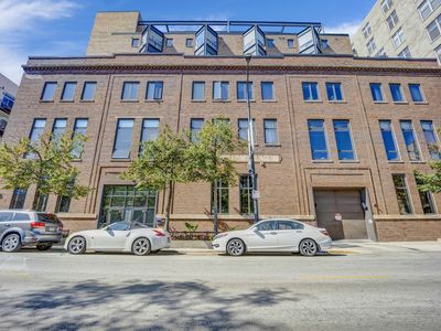 222 S Racine Ave APT 606, Chicago, IL, 60607