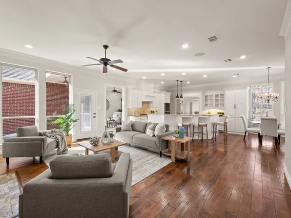 2709 Mesquite Ln, Grapevine, TX 76051