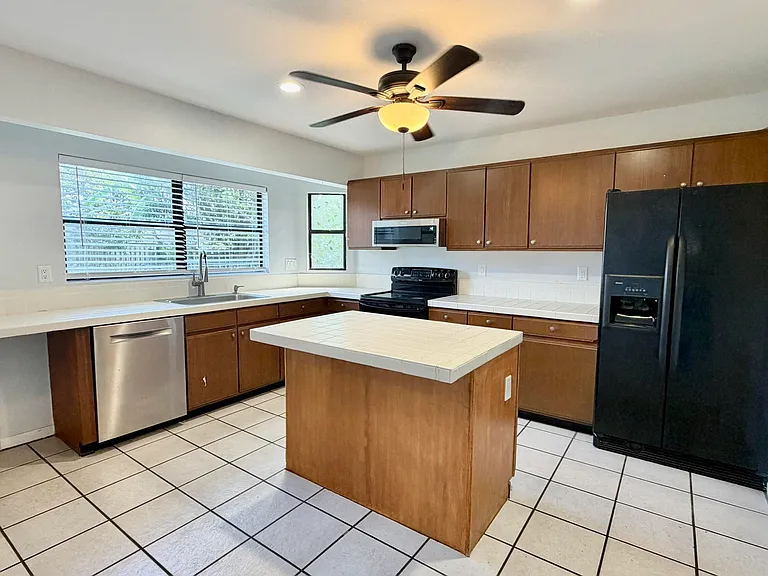 6048 Garrett St — Photo 19