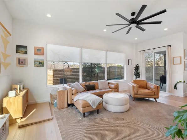 5604 Samuel Huston Ave Unit 2, Austin, TX 78721