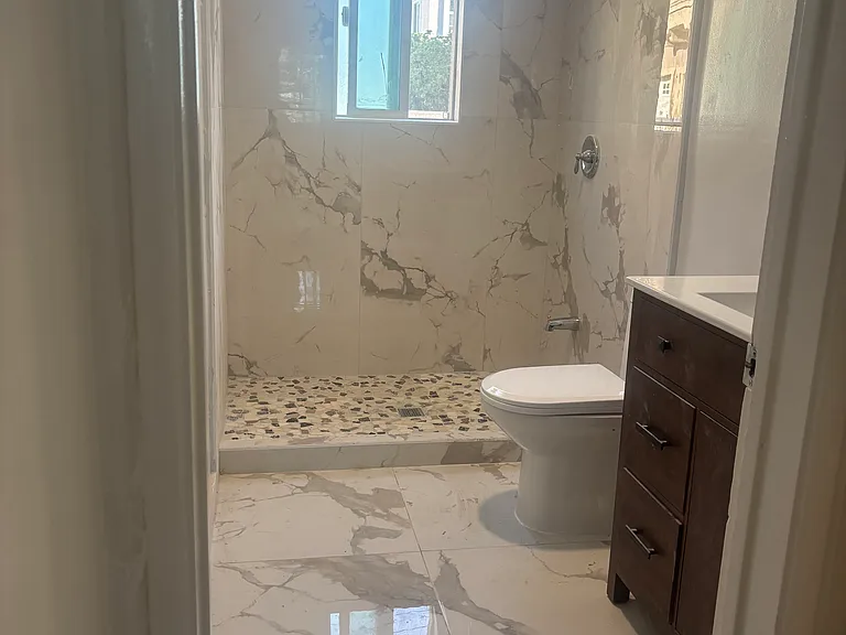 215 N Alhambra Ave #D — Photo 7