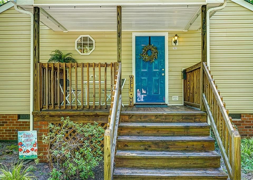 1st image of 707 N 10th Ave