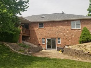 2503 E 25th St, Mountain Grove, MO 65711