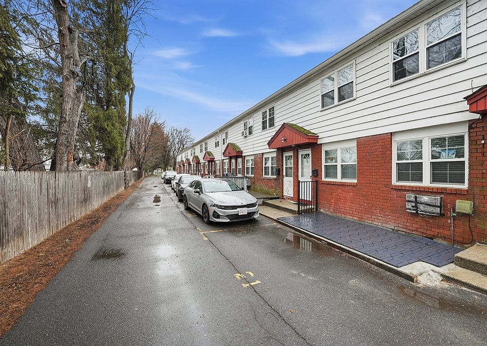 1st image of 269 Chicopee St APT 17