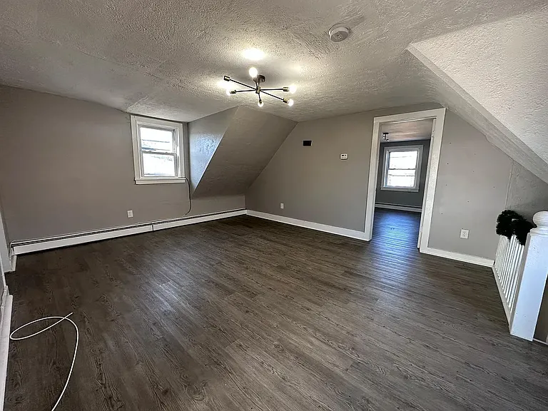 952 Lafayette St #6C — Photo 4