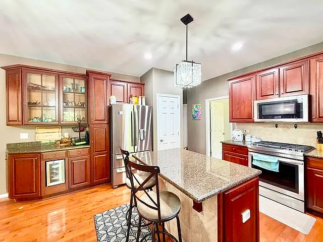 37061 N Bonnie Brae Rd — Photo 6
