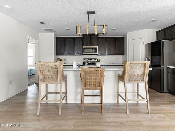 5th image of 75394 BRIDGEWATER Drive