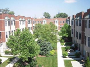 2320 Adams, Chicago, IL 60612