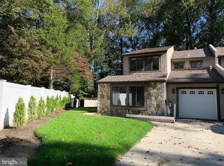 38 Goshawk Ct, Voorhees, NJ 08043