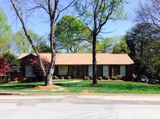 109 Cliffwood Ct, Greer, SC 29650