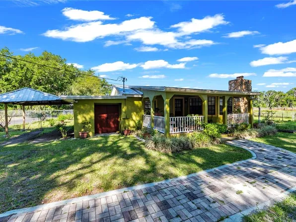13610 Acker Rd, Dover, FL 33527