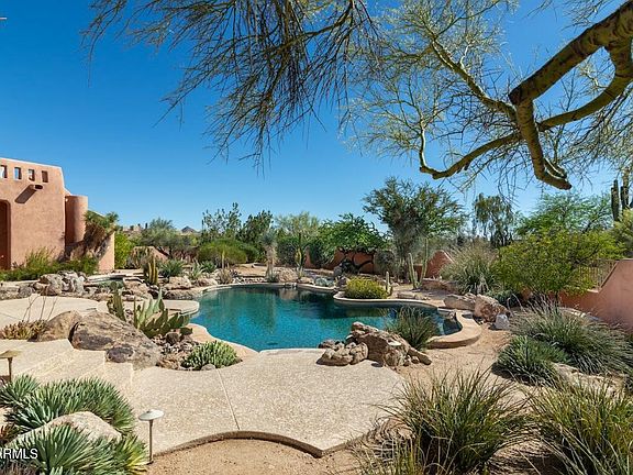5th image of 8400 E DIXILETA Drive #186