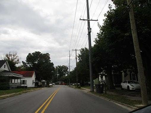2nd image of 718 Nashville Rd