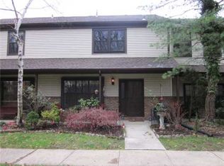 1126 Staghorn Dr, North Brunswick, NJ 08902