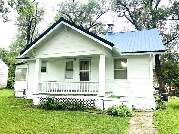 404 Sanford St, Brookfield, MO 64628
