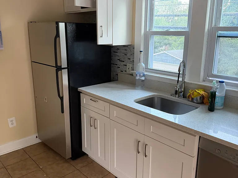 456 E Main St #1 — Photo 6