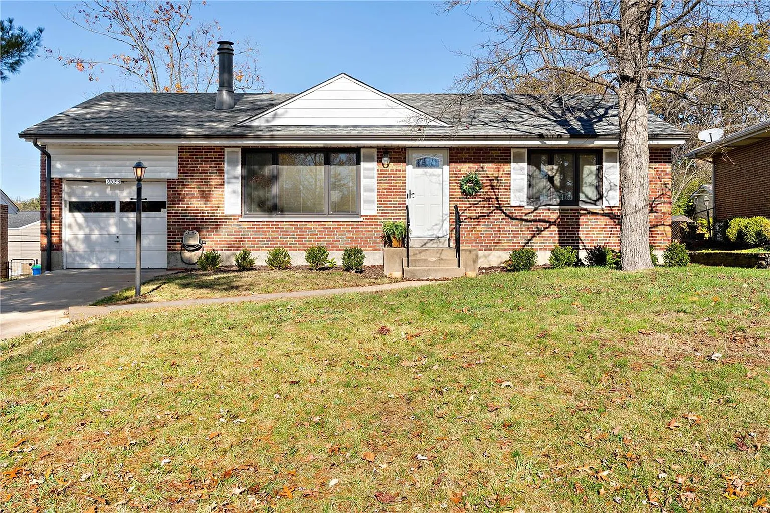 9523 Arban Dr photo 1