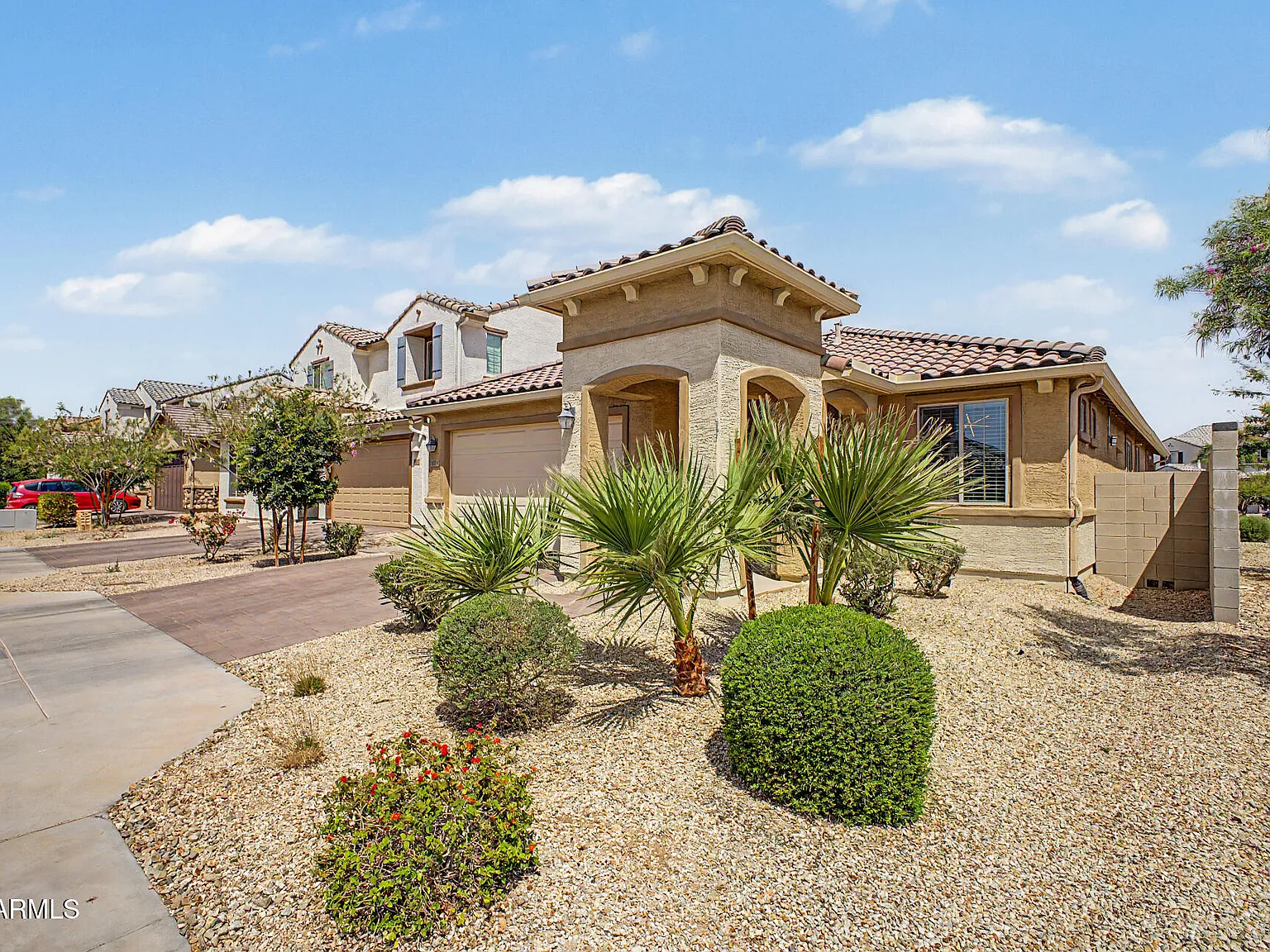 3 bed, 2.0 bath, 1798 sqft, $2,200 — Photo 3