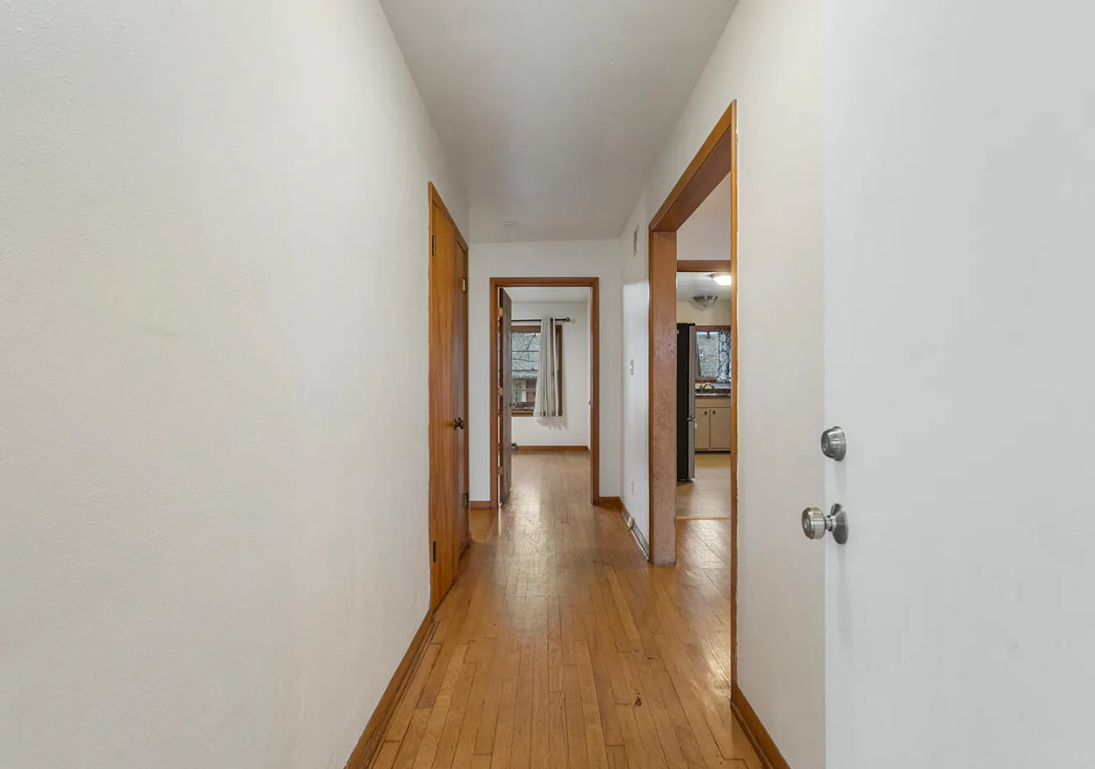 1322 Alms Dr — Photo 2