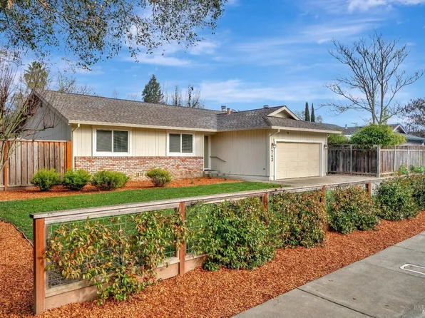 743 Windsor River Road, Windsor, CA 95492