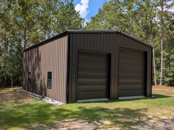 100 Womack Rd, Cottonwood, AL 36320