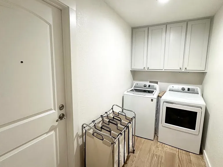 2513 Noel Ave — Photo 19