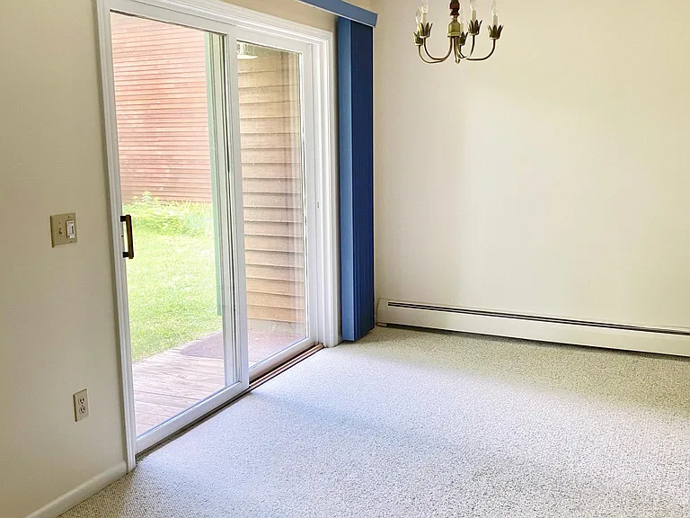 25 Baycrest Dr #601 — Photo 7