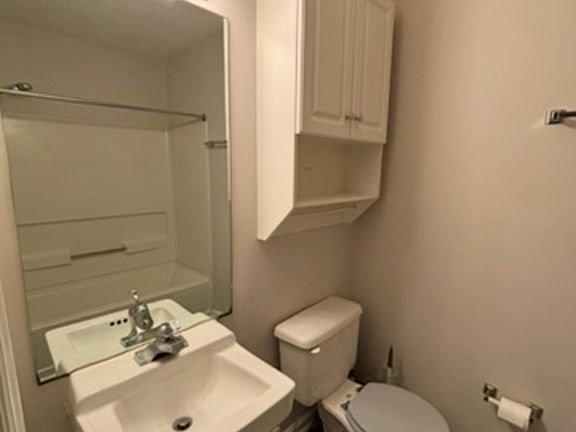 2nd image of 1140 Carlton Ave APT 102