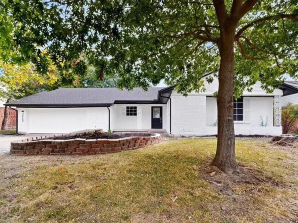 2902 Medina Dr, Garland, TX 75041