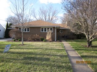 2025 Simpson St, Dubuque, IA 52003