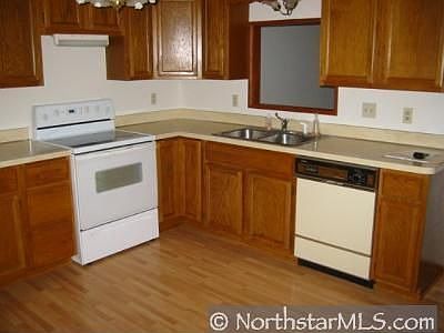 5th image of 3266 Greenbrier St #3266A