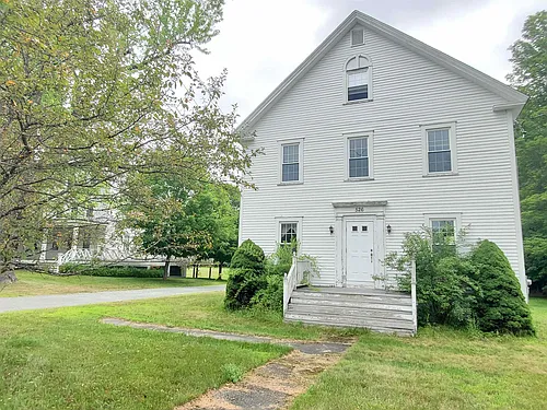 526 Canaan St Photo 1