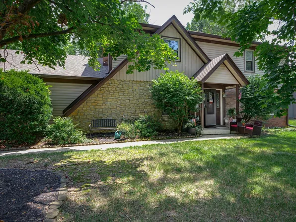 919 Dreamy St, Greenwood, IN 46142