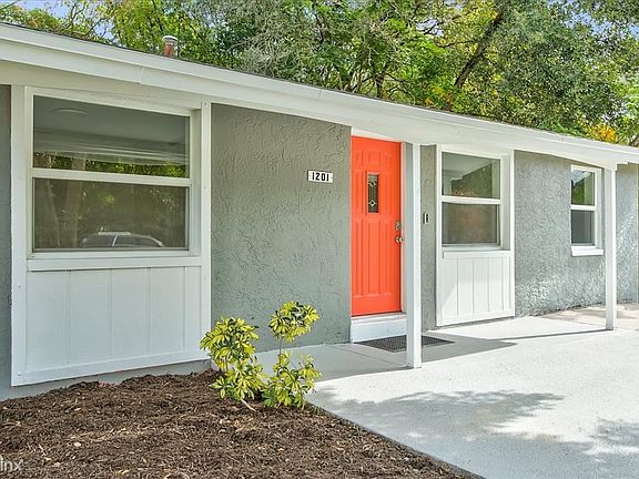 3rd image of 1201 Jadewood Ave