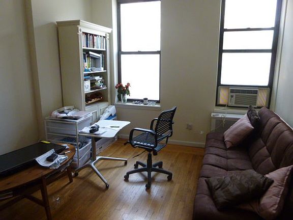 2nd image of 160 W 72nd St APT 5F