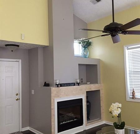 2nd image of 622 Bedford Ct