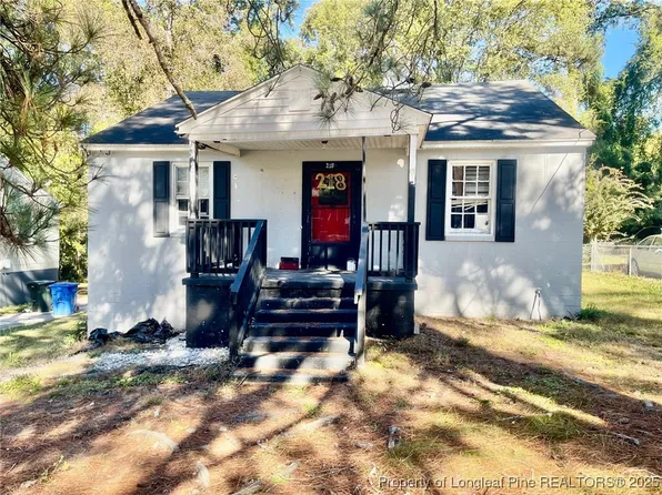 218 Sunset Ave, Fayetteville, NC 28301