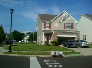 1 Green Acres Ln, Gloucester City, NJ 08030