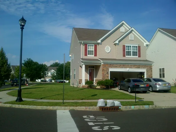 1 Green Acres Ln, Gloucester City, NJ 08030