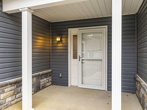 2nd image of 1387 Epworth Forest Dr