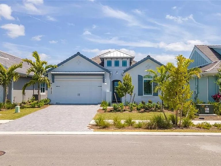 8754 Calypso Ct — Photo 3