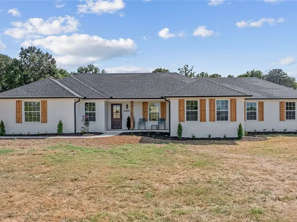 20491 Cedar Bluff Rd, Fayetteville, AR 72703