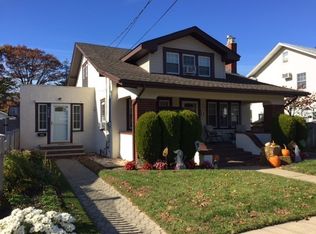 2478 Parkview Pl, Baldwin, NY 11510
