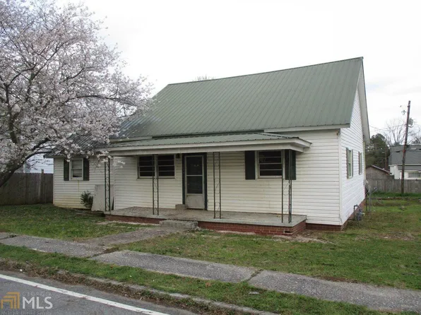 21 Oak St, Aragon, GA 30153