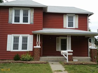 119 S 1st St, Herington, KS 67449