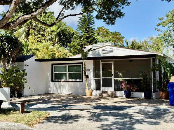 2221 SW 26th Ln, Miami, FL 33133